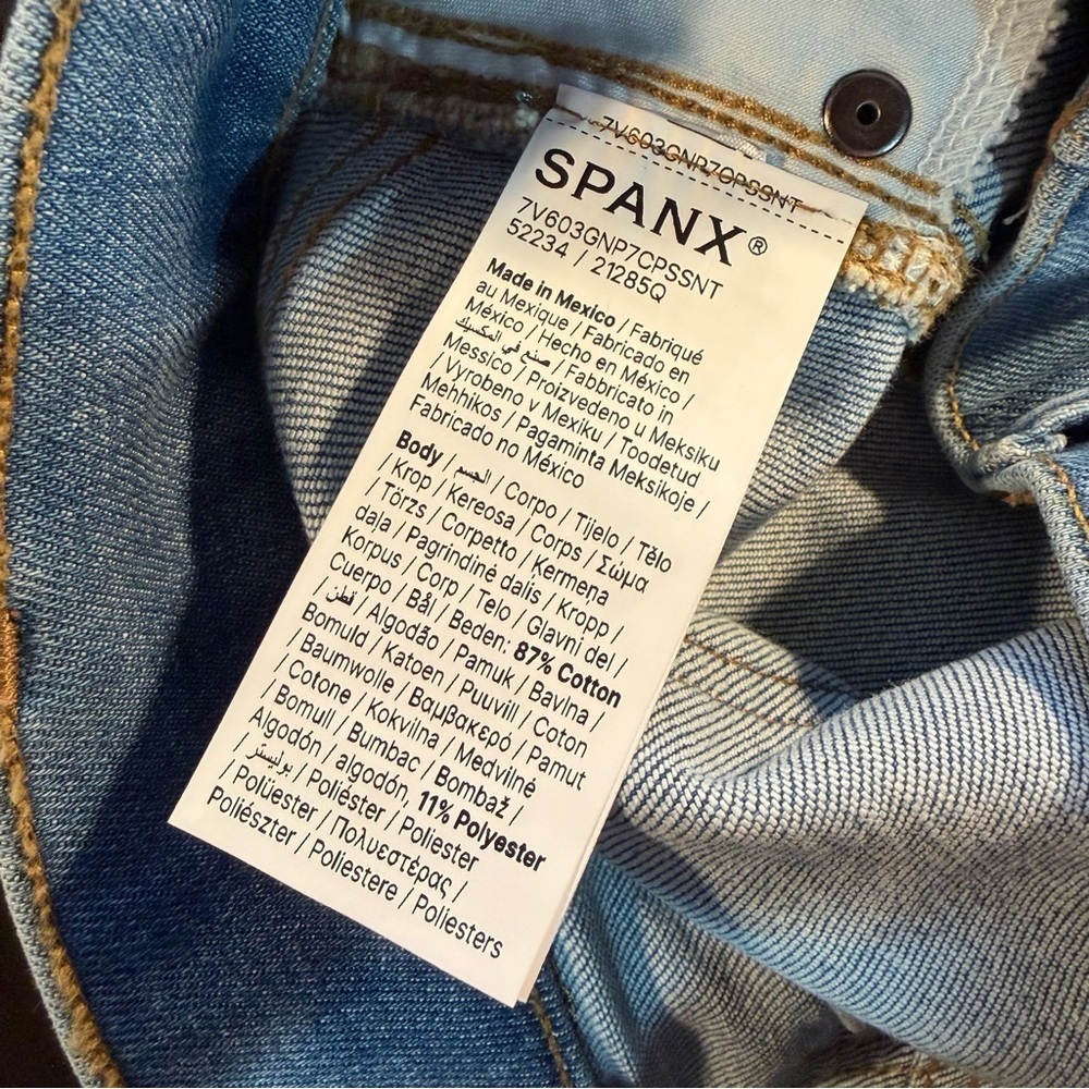 NWT SPANX ‘Cropped Wide Leg Jeans’ in “Stonewashed Blue” Size Small - Picture 15 of 16